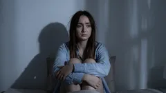 De ce te trezești mereu noaptea? O explicație simplă despre cum să-ți recapeți liniștea.